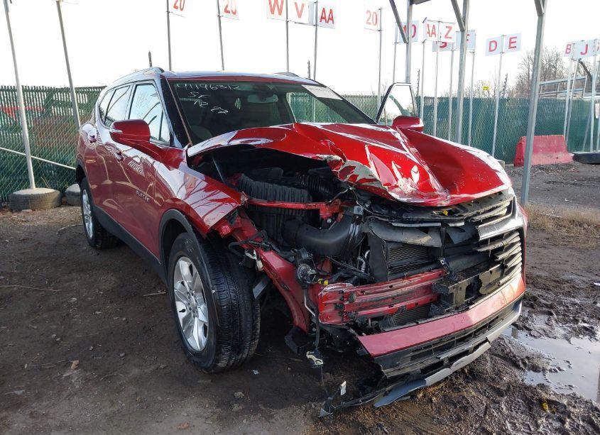 Photo 6 of 2019 Chevrolet Blazer (VIN 3GNKBGRSXKS668570)