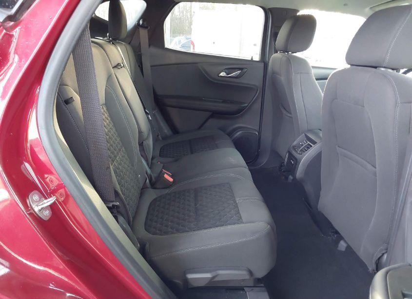 Photo 8 of 2019 Chevrolet Blazer (VIN 3GNKBGRSXKS668570)