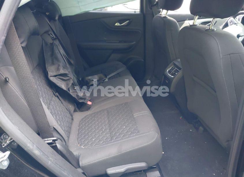Photo 8 of 2019 Chevrolet Blazer (VIN 3GNKBGRSXKS676491)