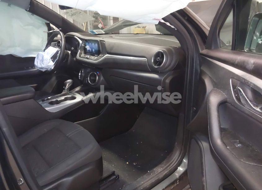 Photo 5 of 2020 Chevrolet Blazer AWD 2LT (VIN 3GNKBHR40LS632170)