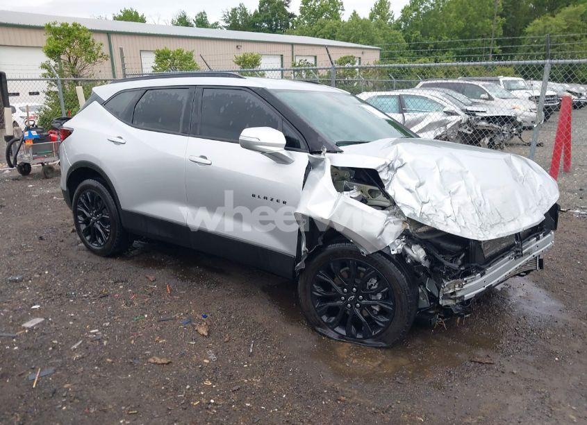 2022 Chevrolet Blazer AWD 2LT (VIN 3GNKBHR40NS172107) main photo