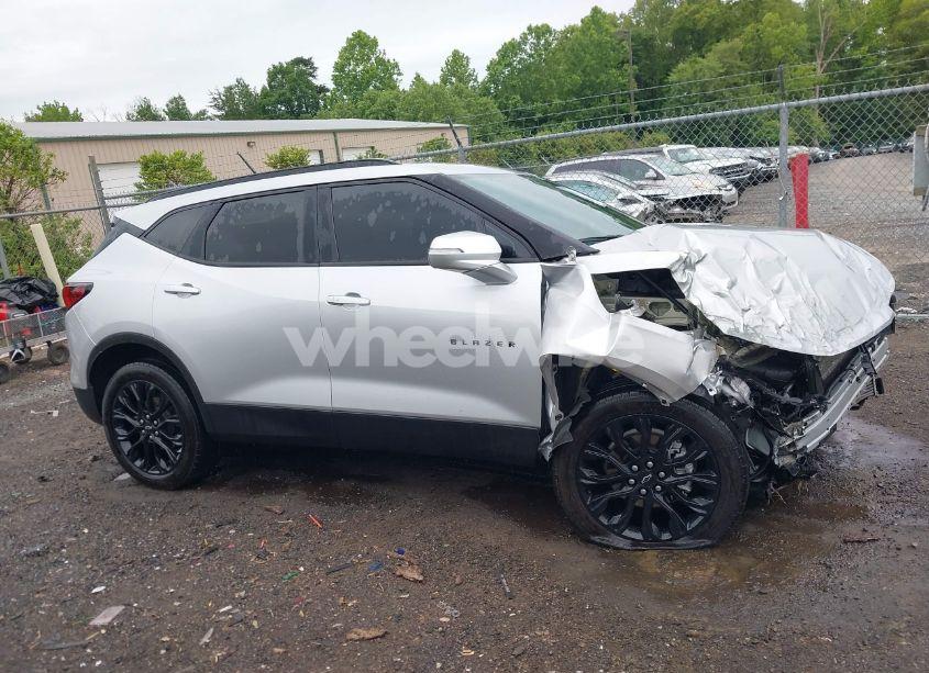 Photo 13 of 2022 Chevrolet Blazer AWD 2LT (VIN 3GNKBHR40NS172107)
