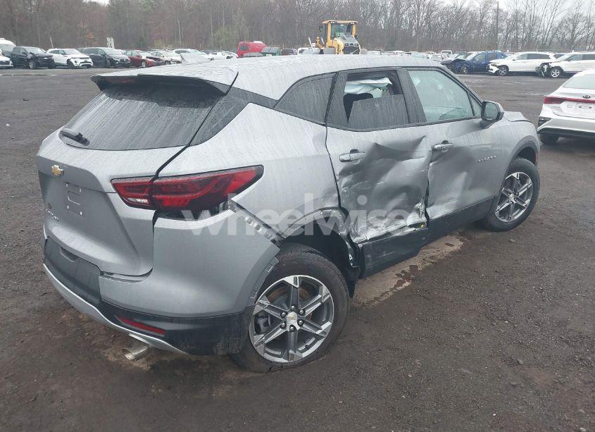 Photo 4 of 2023 Chevrolet Blazer AWD 2LT (VIN 3GNKBHR40PS195292)