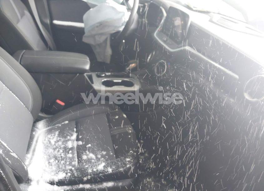 Photo 5 of 2024 Chevrolet Blazer AWD 2LT (VIN 3GNKBHR40RS162845)