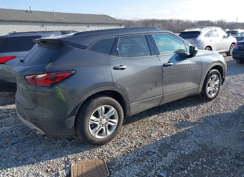 Photo 4 of 2021 Chevrolet Blazer AWD 2LT (VIN 3GNKBHR42MS541340)