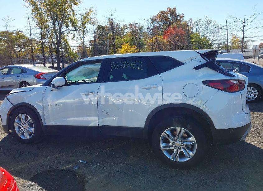 Photo 13 of 2022 Chevrolet Blazer AWD 2LT (VIN 3GNKBHR42NS157995)