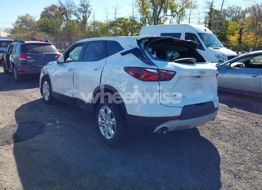 Photo 3 of 2022 Chevrolet Blazer AWD 2LT (VIN 3GNKBHR42NS157995)