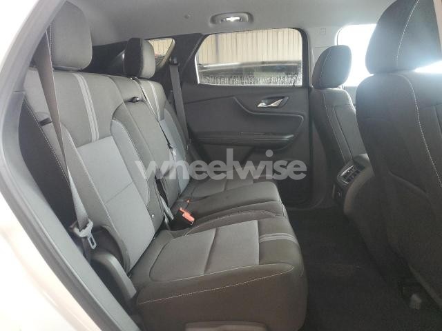 Photo 12 of 2025 CHEVROLET BLAZER 2LT (VIN 3GNKBHR42SS210075)
