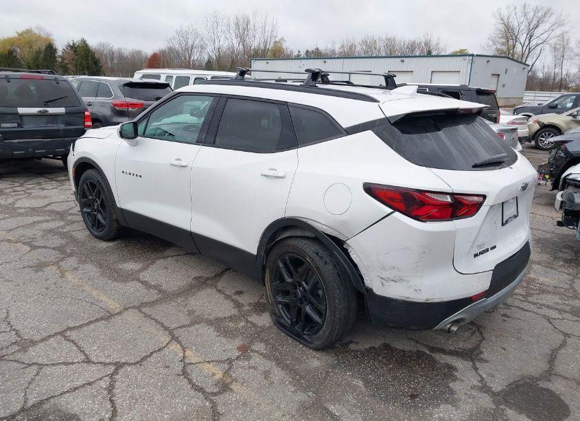 Photo 3 of 2022 Chevrolet Blazer AWD 2LT (VIN 3GNKBHR43NS128702)