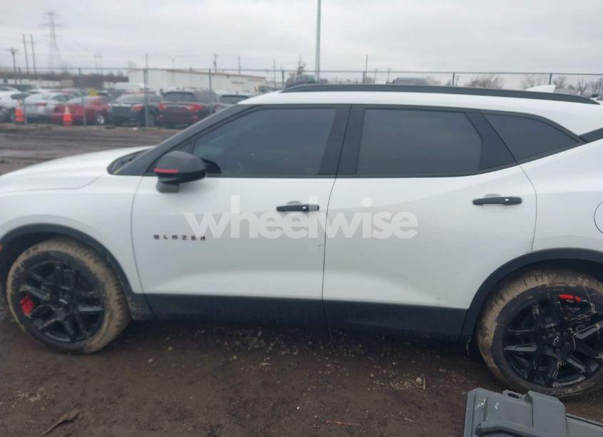 Photo 14 of 2023 Chevrolet Blazer AWD 2LT (VIN 3GNKBHR43PS223196)