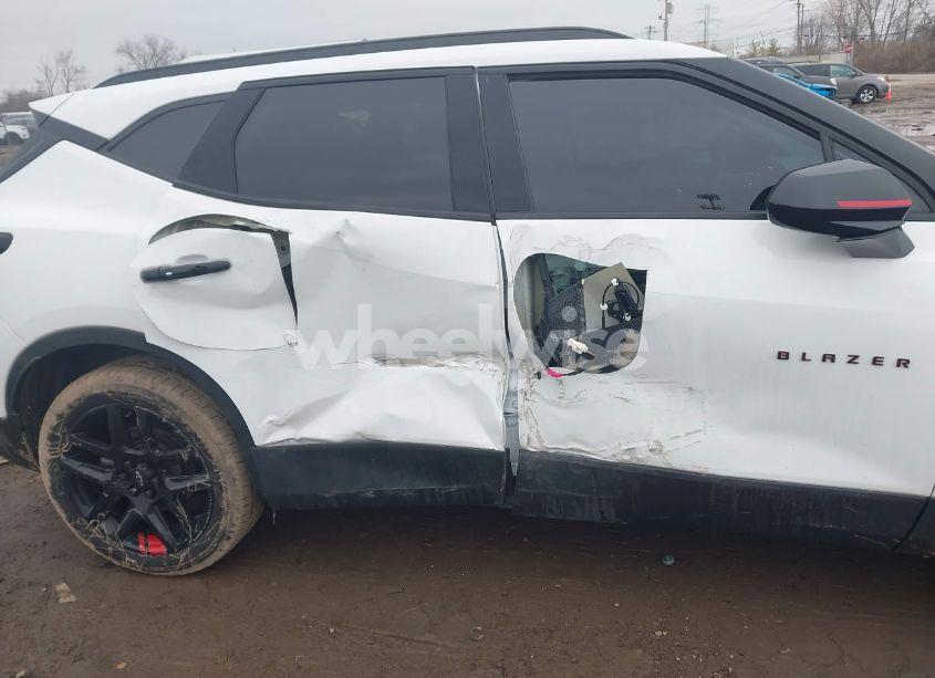 Photo 6 of 2023 Chevrolet Blazer AWD 2LT (VIN 3GNKBHR43PS223196)