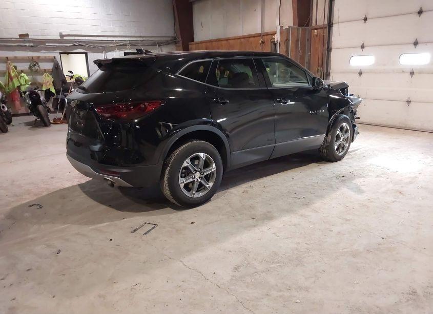 Photo 4 of 2024 Chevrolet Blazer AWD 2LT (VIN 3GNKBHR44RS175999)