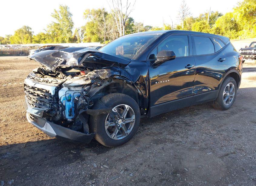 Photo 2 of 2024 Chevrolet Blazer AWD 2LT (VIN 3GNKBHR44RS189546)