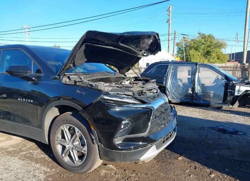 Photo 6 of 2024 Chevrolet Blazer AWD 2LT (VIN 3GNKBHR44RS189546)