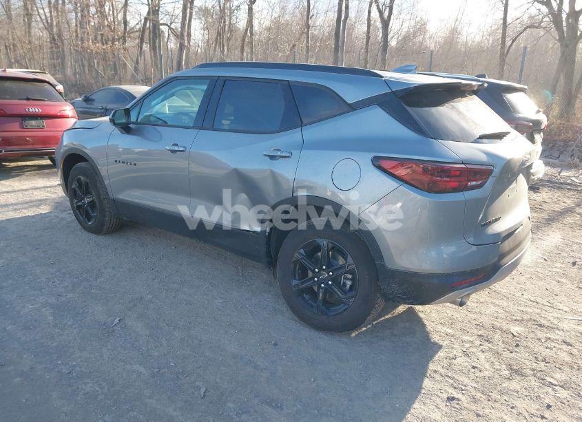 Photo 3 of 2025 Chevrolet Blazer AWD 2LT (VIN 3GNKBHR45SS104574)