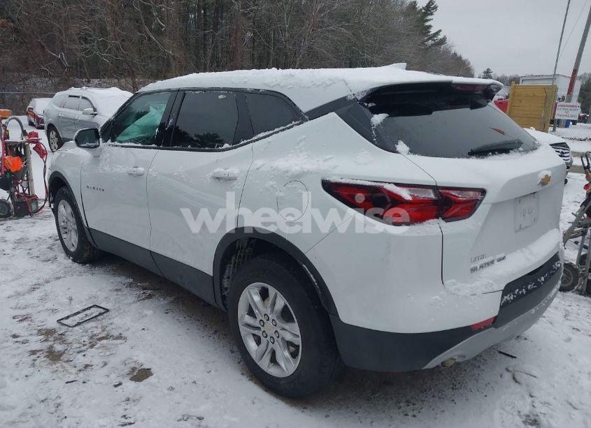 Photo 3 of 2021 Chevrolet Blazer AWD 2LT (VIN 3GNKBHR46MS586653)