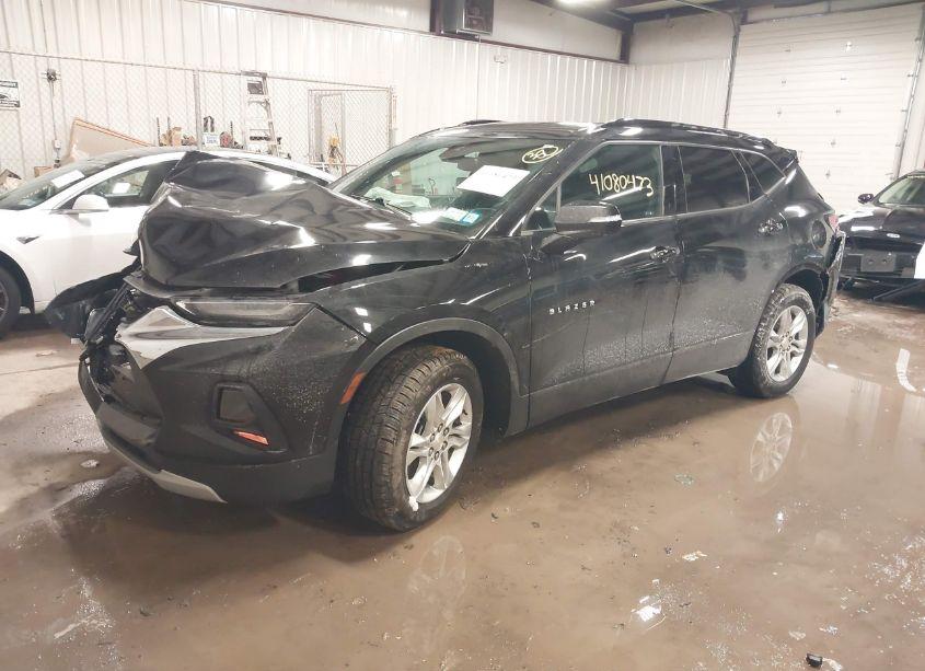 Photo 2 of 2022 Chevrolet Blazer AWD 2LT (VIN 3GNKBHR46NS181183)