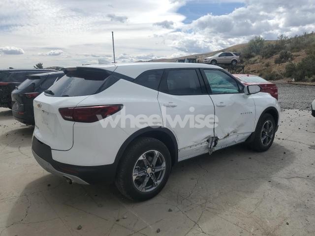 Photo 3 of 2025 CHEVROLET BLAZER 2LT (VIN 3GNKBHR46SS203176)