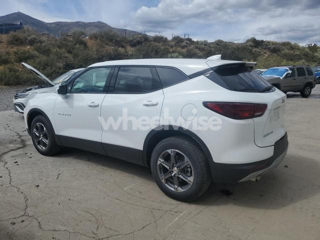 Photo 6 of 2025 CHEVROLET BLAZER 2LT (VIN 3GNKBHR46SS203176)