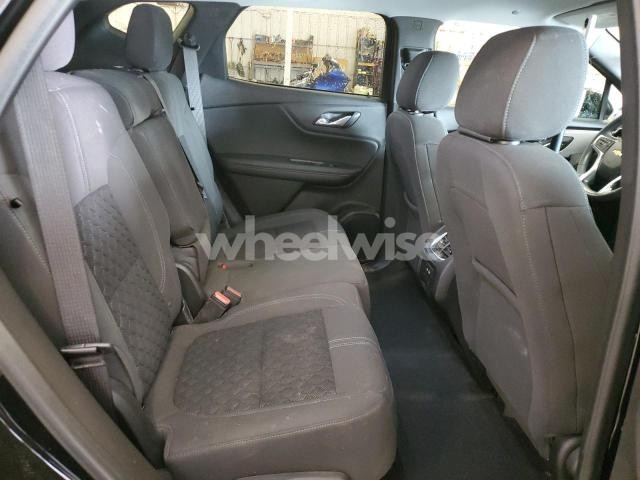 Photo 8 of 2022 CHEVROLET BLAZER 2LT (VIN 3GNKBHR47NS112874)