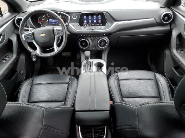 Photo 10 of 2022 CHEVROLET BLAZER 2LT (VIN 3GNKBHR47NS165705)