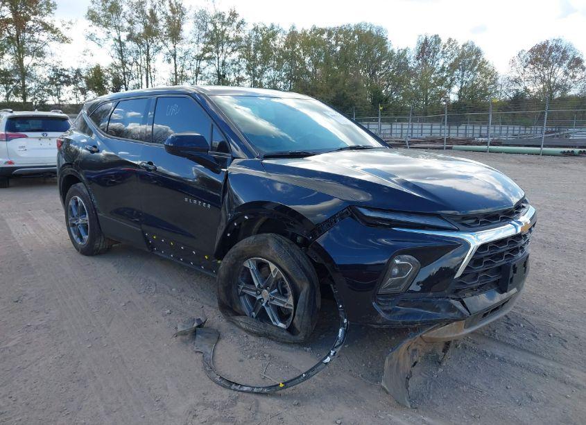 2023 Chevrolet Blazer AWD 2LT (VIN 3GNKBHR47PS232029) main photo