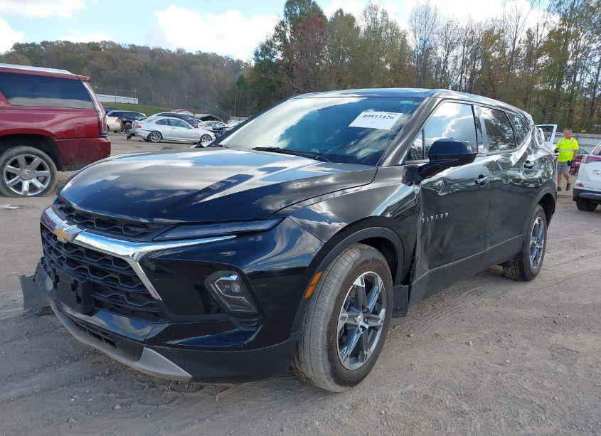 Photo 2 of 2023 Chevrolet Blazer AWD 2LT (VIN 3GNKBHR47PS232029)