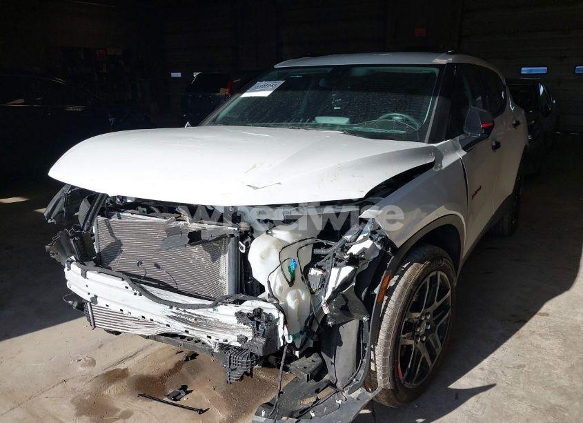 Photo 2 of 2024 Chevrolet Blazer AWD 2LT (VIN 3GNKBHR47RS159702)