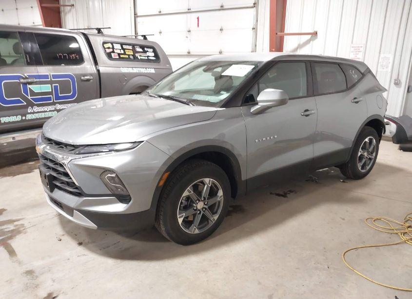 Photo 2 of 2025 Chevrolet Blazer AWD 2LT (VIN 3GNKBHR47SS153209)