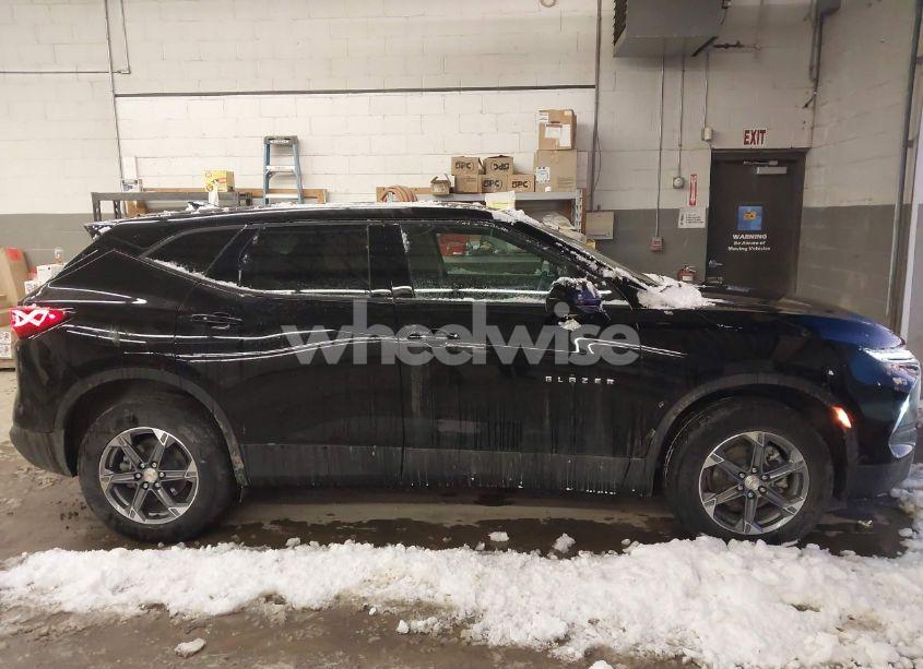 Photo 13 of 2025 Chevrolet Blazer AWD 2LT (VIN 3GNKBHR48SS150173)