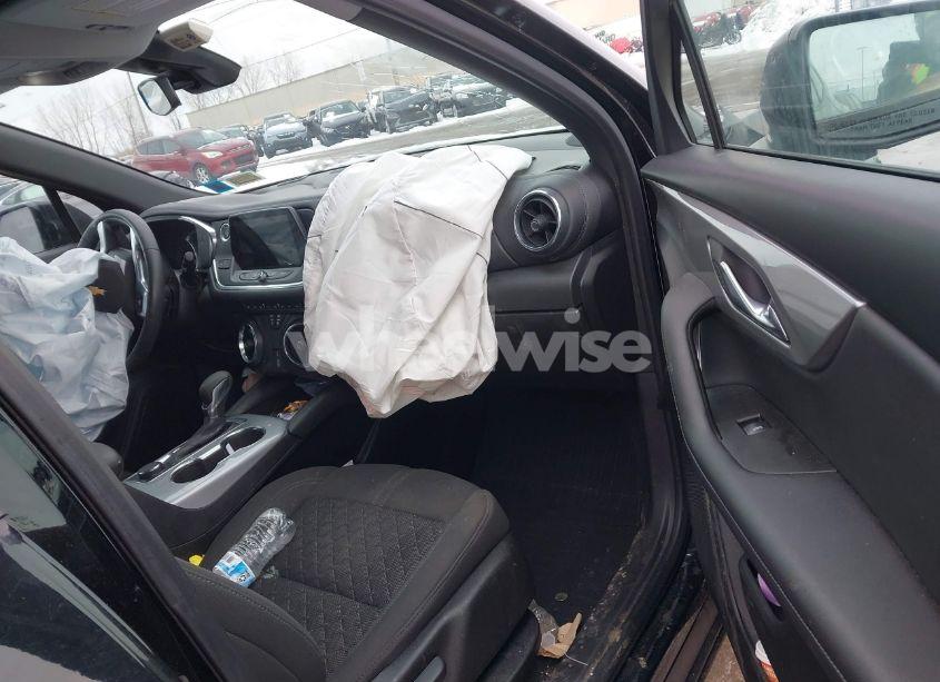 Photo 5 of 2022 Chevrolet Blazer AWD 2LT (VIN 3GNKBHR49NS132771)