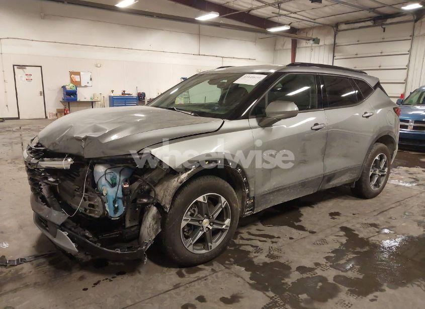 Photo 2 of 2024 Chevrolet Blazer AWD 2LT (VIN 3GNKBHR49RS119816)