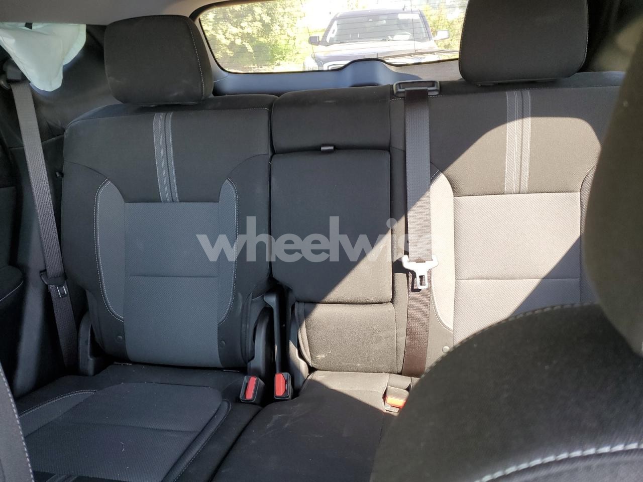 Photo 10 of 2025 CHEVROLET BLAZER 2LT (VIN 3GNKBHR49SS135049)