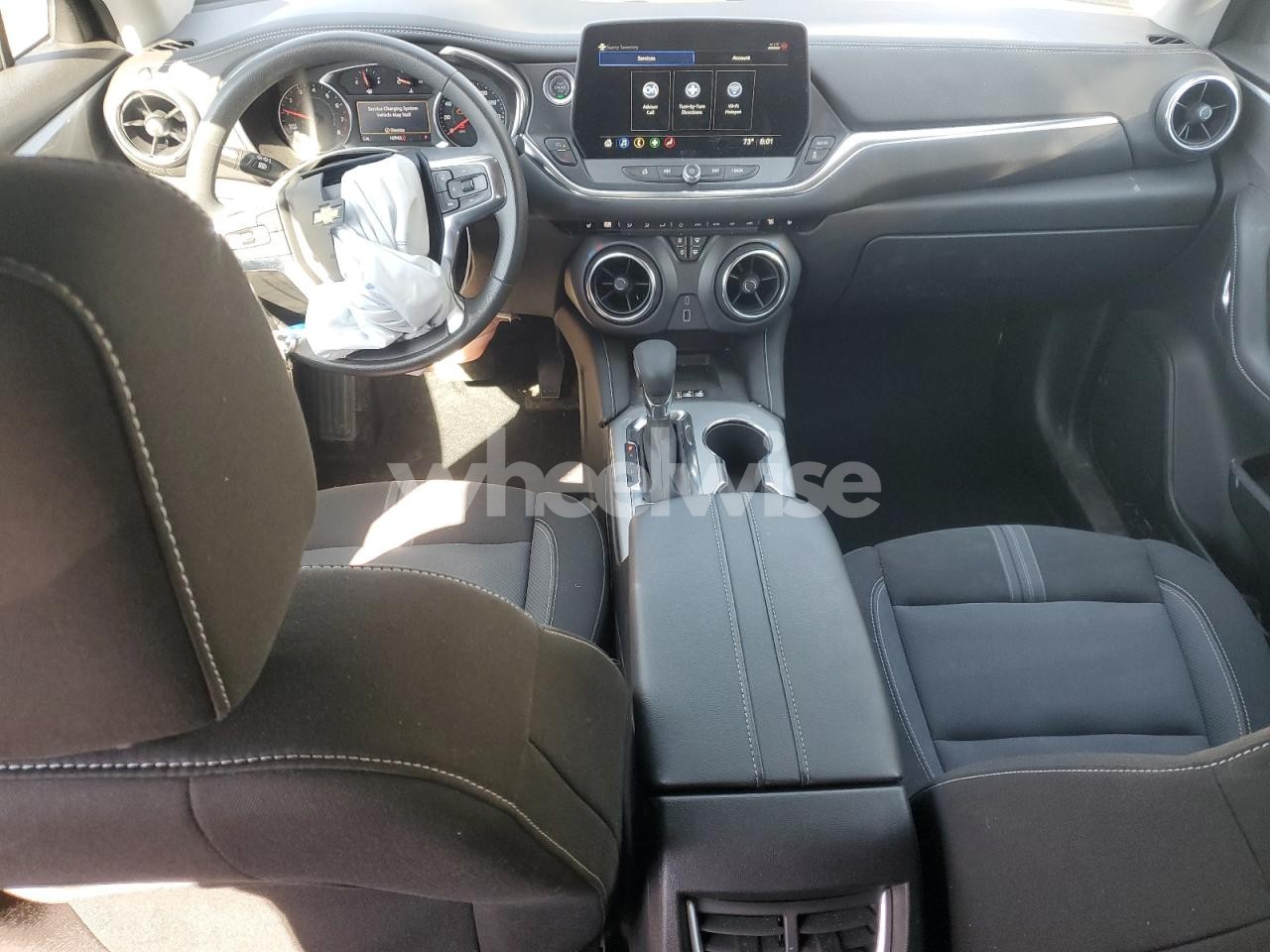 Photo 8 of 2025 CHEVROLET BLAZER 2LT (VIN 3GNKBHR49SS135049)