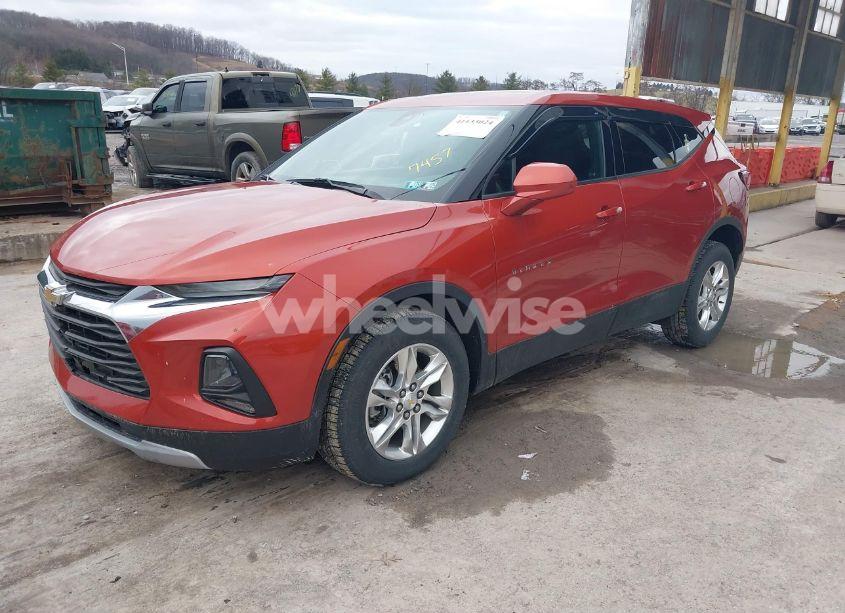 Photo 2 of 2021 Chevrolet Blazer AWD 2LT (VIN 3GNKBHR4XMS567457)