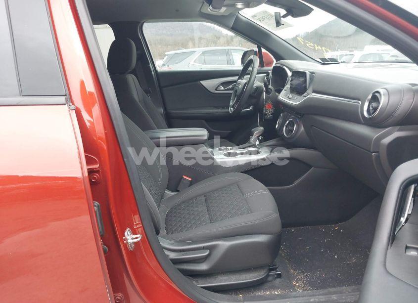 Photo 5 of 2021 Chevrolet Blazer AWD 2LT (VIN 3GNKBHR4XMS567457)