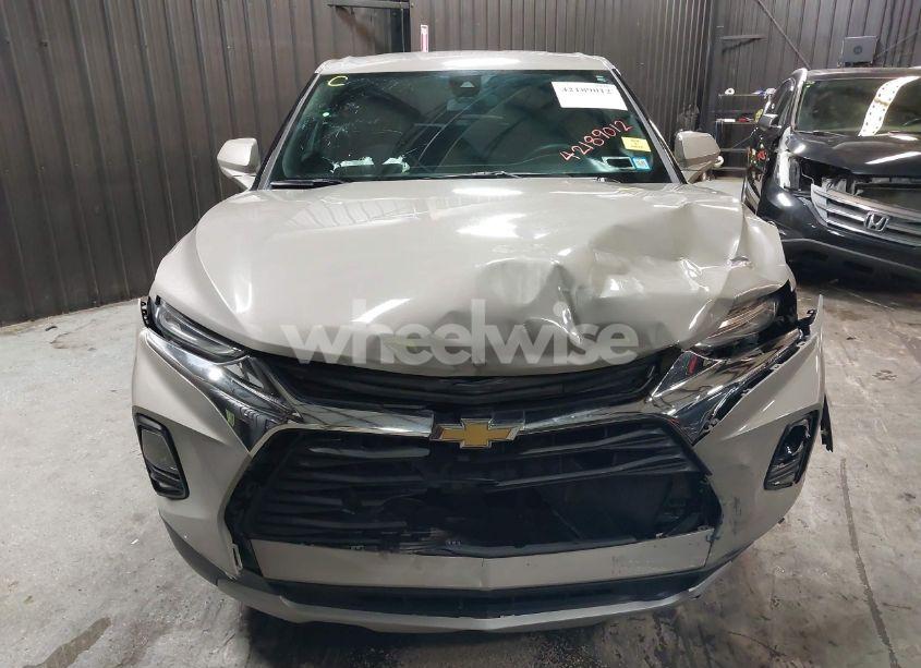 Photo 6 of 2021 Chevrolet Blazer AWD 2LT (VIN 3GNKBHR4XMS587238)
