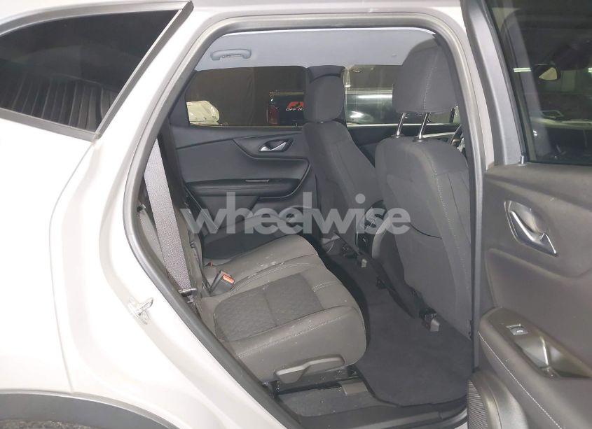 Photo 8 of 2021 Chevrolet Blazer AWD 2LT (VIN 3GNKBHR4XMS587238)