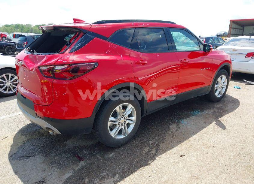 Photo 4 of 2022 Chevrolet Blazer AWD 2LT (VIN 3GNKBHR4XNS176035)