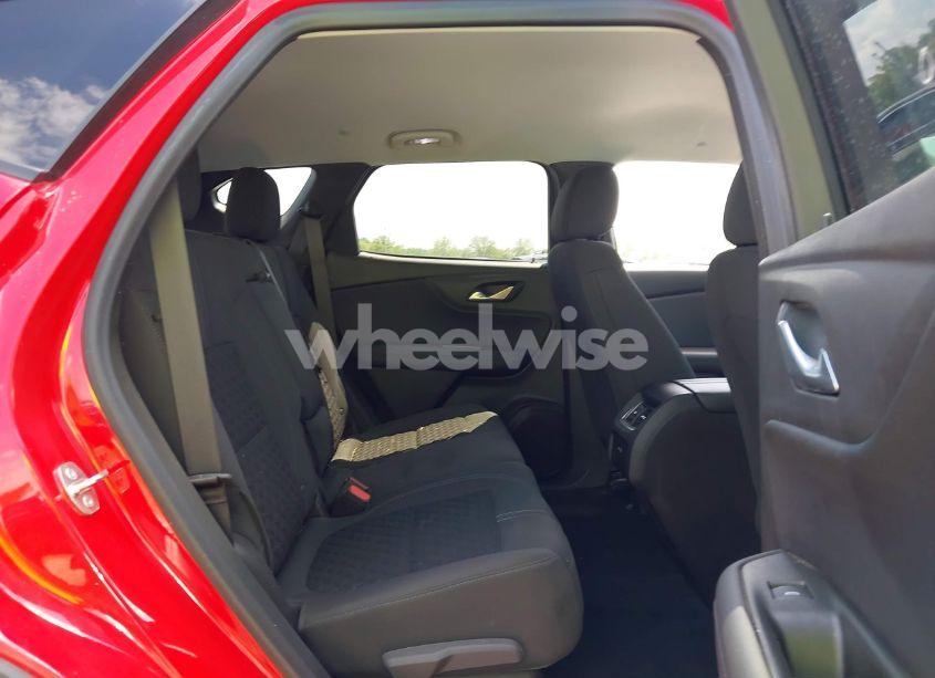 Photo 8 of 2022 Chevrolet Blazer AWD 2LT (VIN 3GNKBHR4XNS176035)