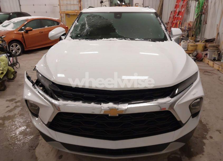 Photo 12 of 2024 Chevrolet Blazer AWD 2LT (VIN 3GNKBHR4XRS172301)