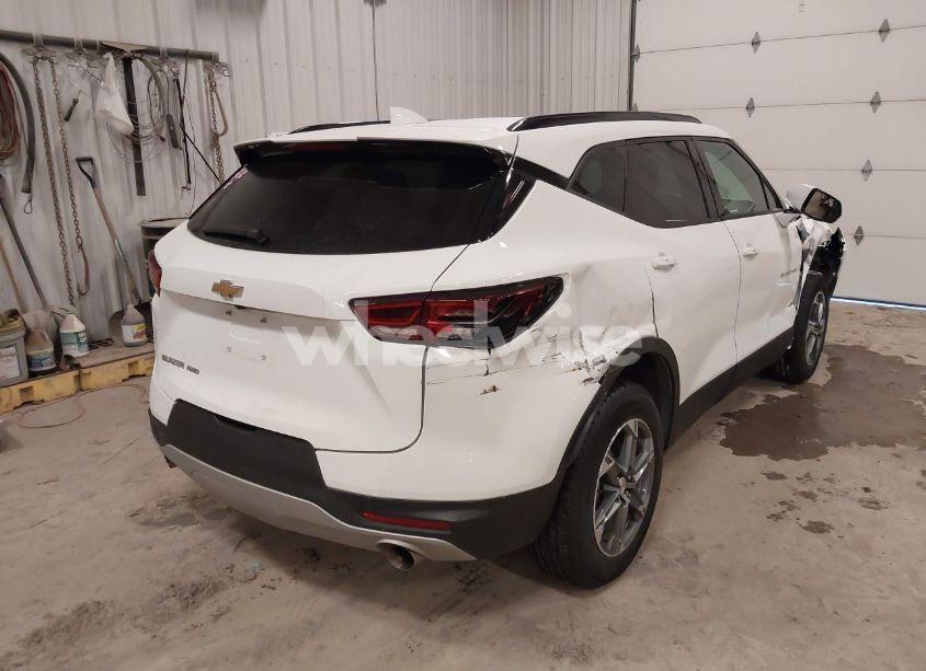 Photo 4 of 2024 Chevrolet Blazer AWD 2LT (VIN 3GNKBHR4XRS172301)