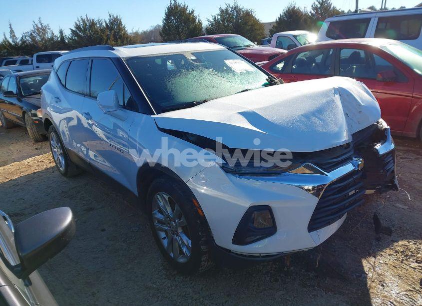 2019 Chevrolet Blazer (VIN 3GNKBHRS0KS661570) main photo