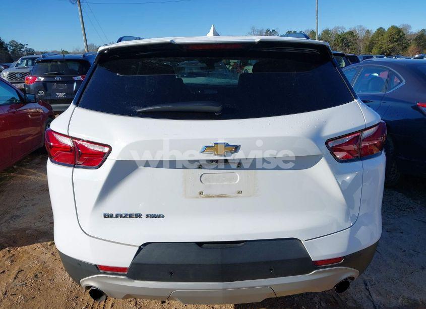 Photo 16 of 2019 Chevrolet Blazer (VIN 3GNKBHRS0KS661570)