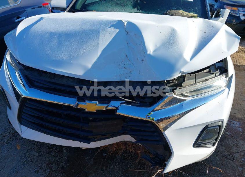 Photo 6 of 2019 Chevrolet Blazer (VIN 3GNKBHRS0KS661570)