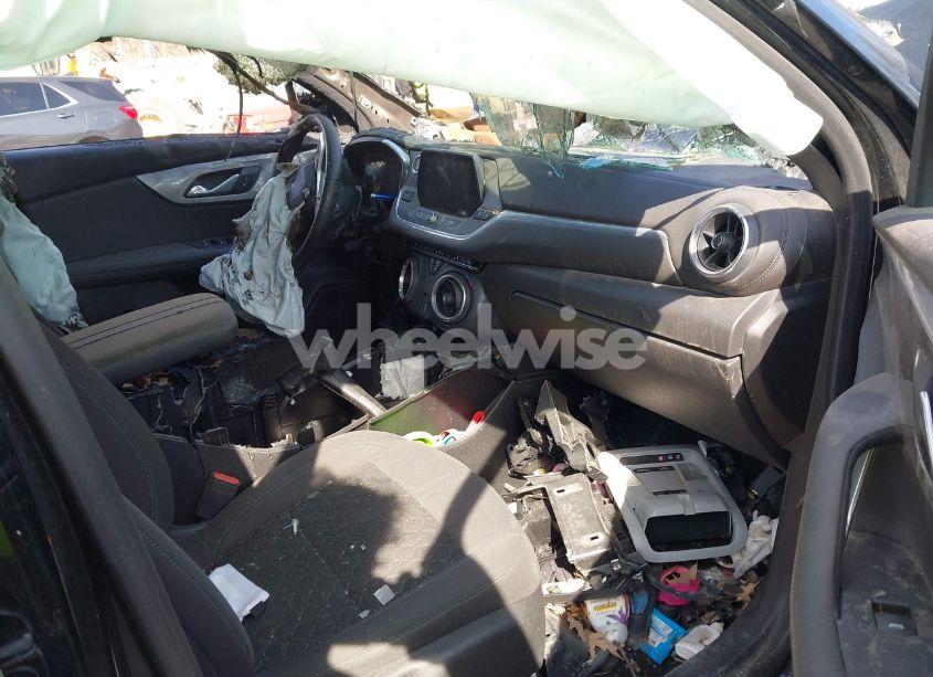 Photo 5 of 2020 Chevrolet Blazer AWD 2LT (VIN 3GNKBHRS0LS568744)