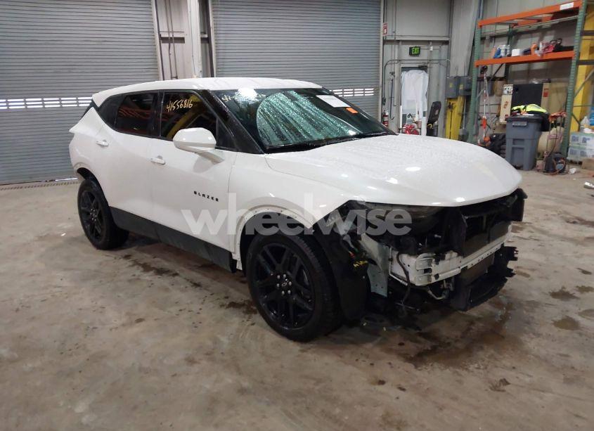 2020 Chevrolet Blazer AWD 2LT (VIN 3GNKBHRS0LS607557) main photo