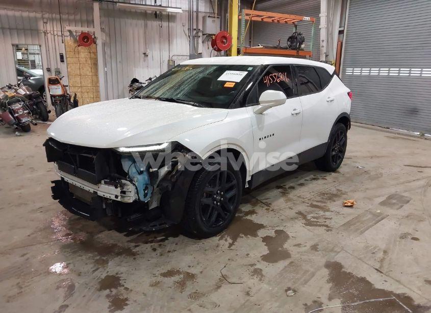 Photo 2 of 2020 Chevrolet Blazer AWD 2LT (VIN 3GNKBHRS0LS607557)