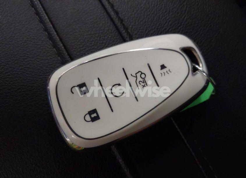 Photo 11 of 2020 Chevrolet Blazer AWD 2LT (VIN 3GNKBHRS0LS702572)