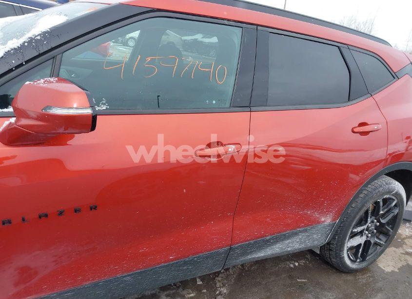 Photo 15 of 2021 Chevrolet Blazer AWD 2LT (VIN 3GNKBHRS0MS513826)